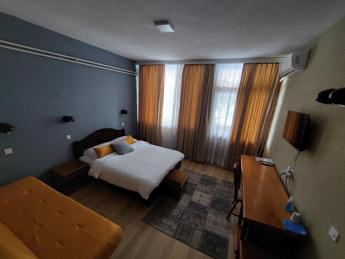 Lakeview Hotel And Resort Otesevo Eksteriør bilde