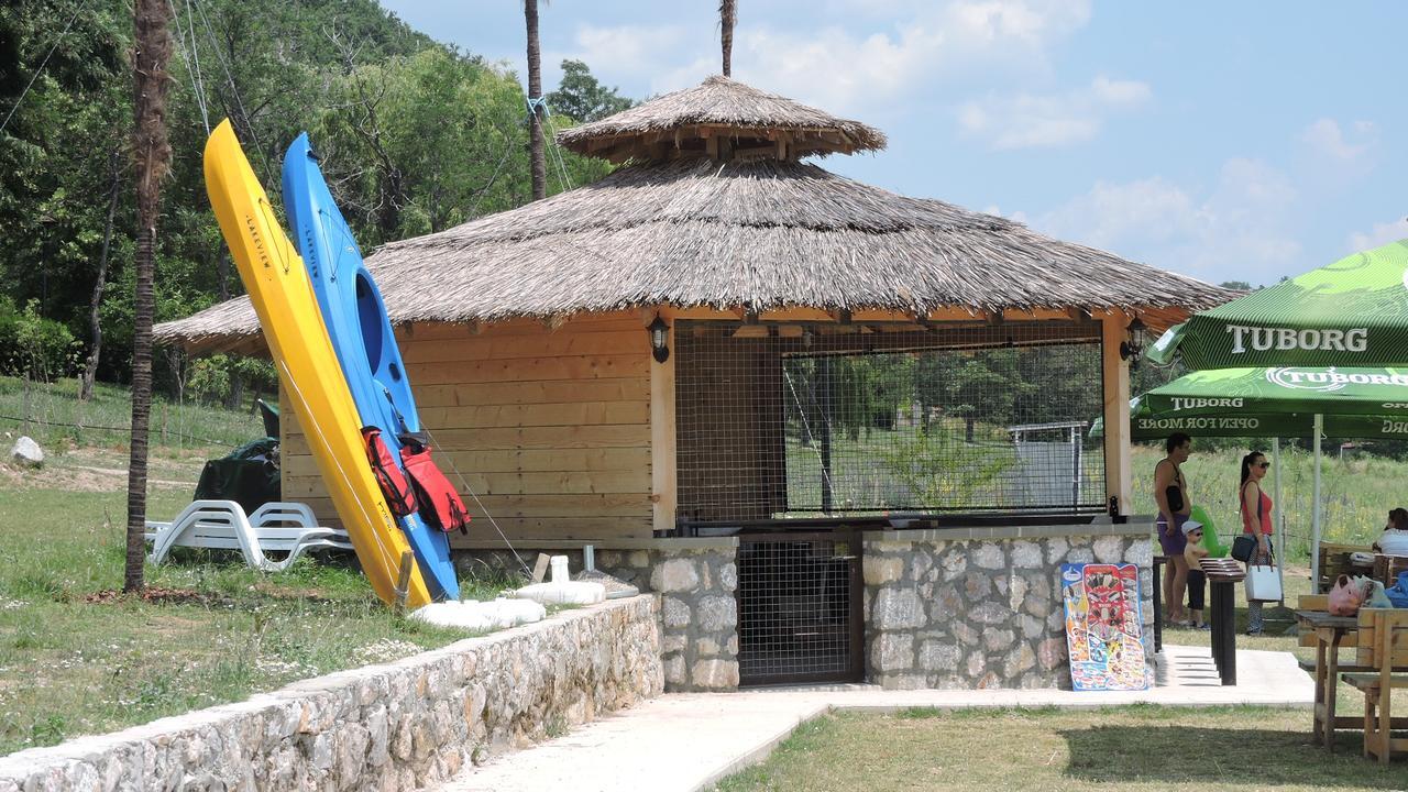 Lakeview Hotel And Resort Otesevo Eksteriør bilde